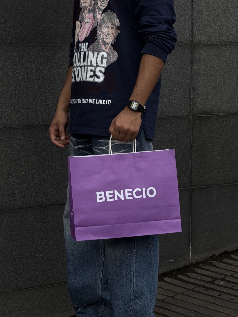 Gents Shop Paper Bags for men apparel showrooms